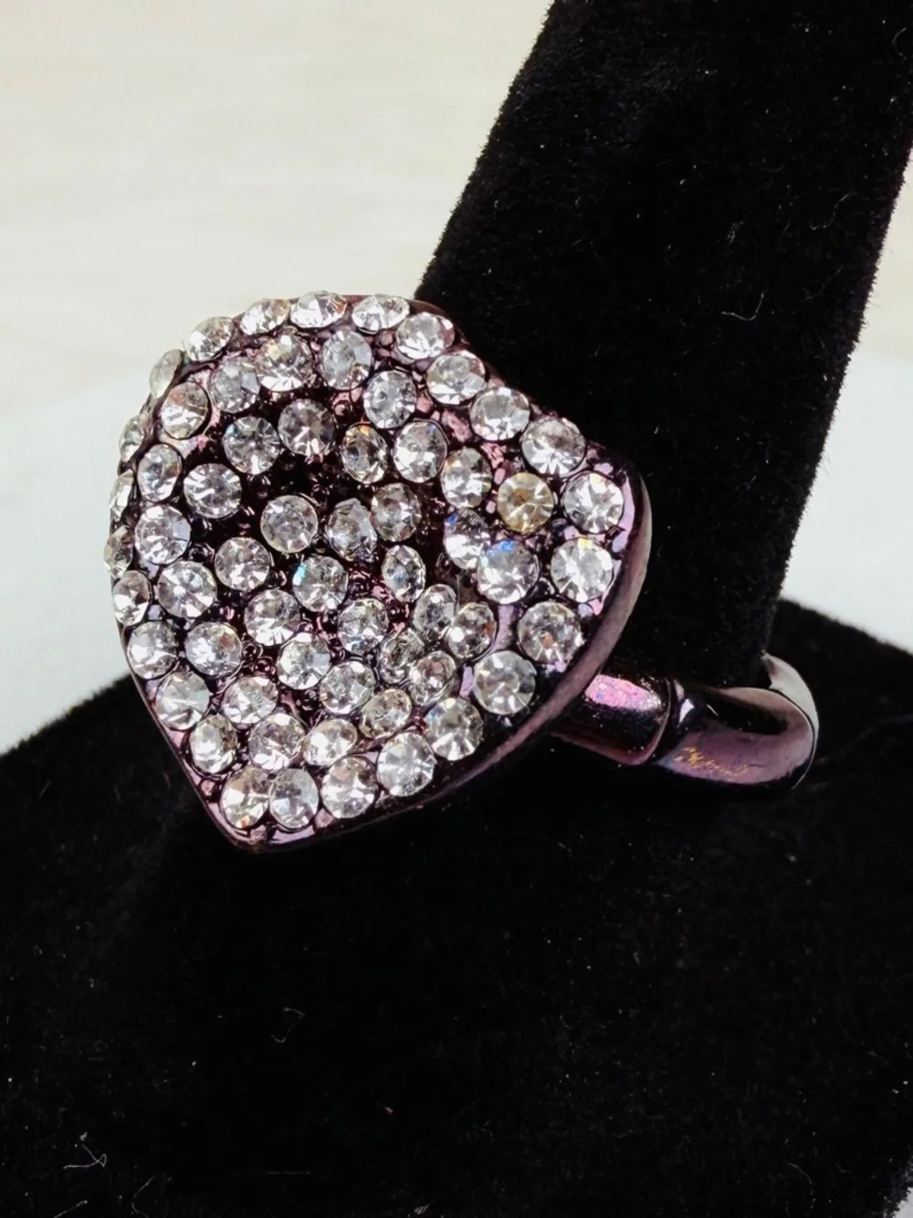 Gunmetal Metallic Bling with Rhinestone Accent sz 6 3/4 stretch ring